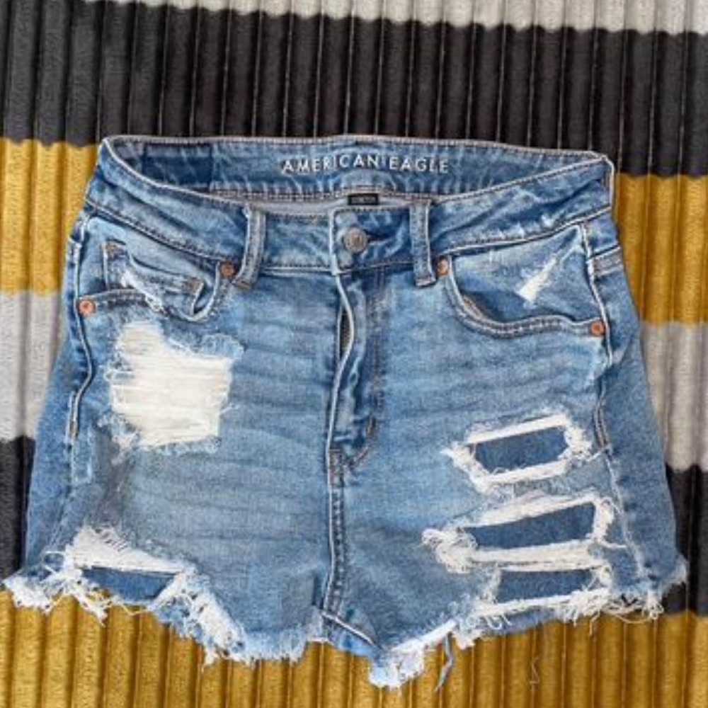 American Eagle High Rise Shorts